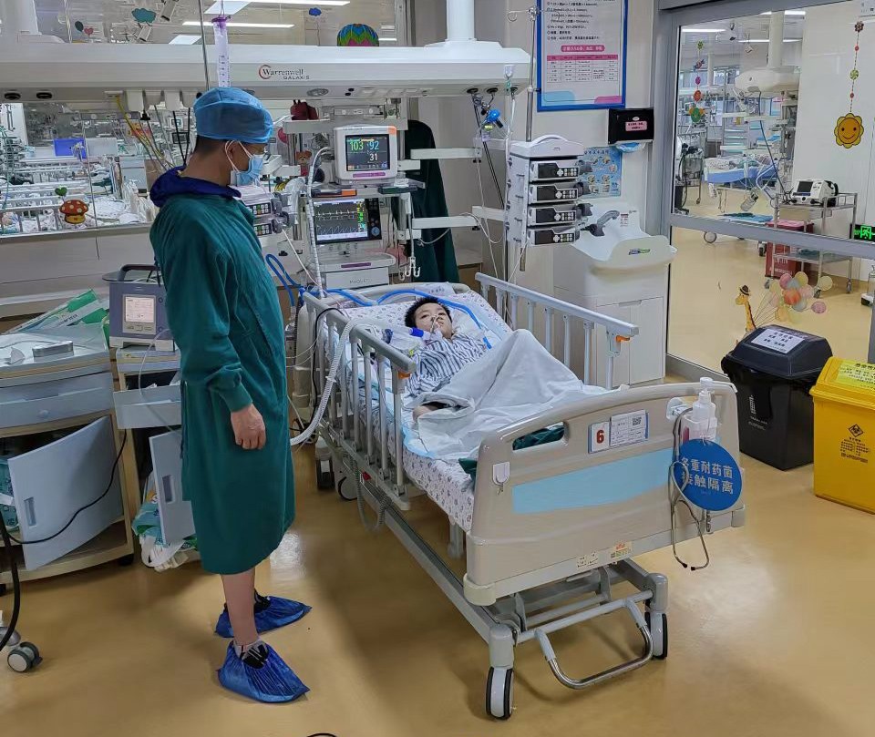 巴彦县跨省救护车出租公司