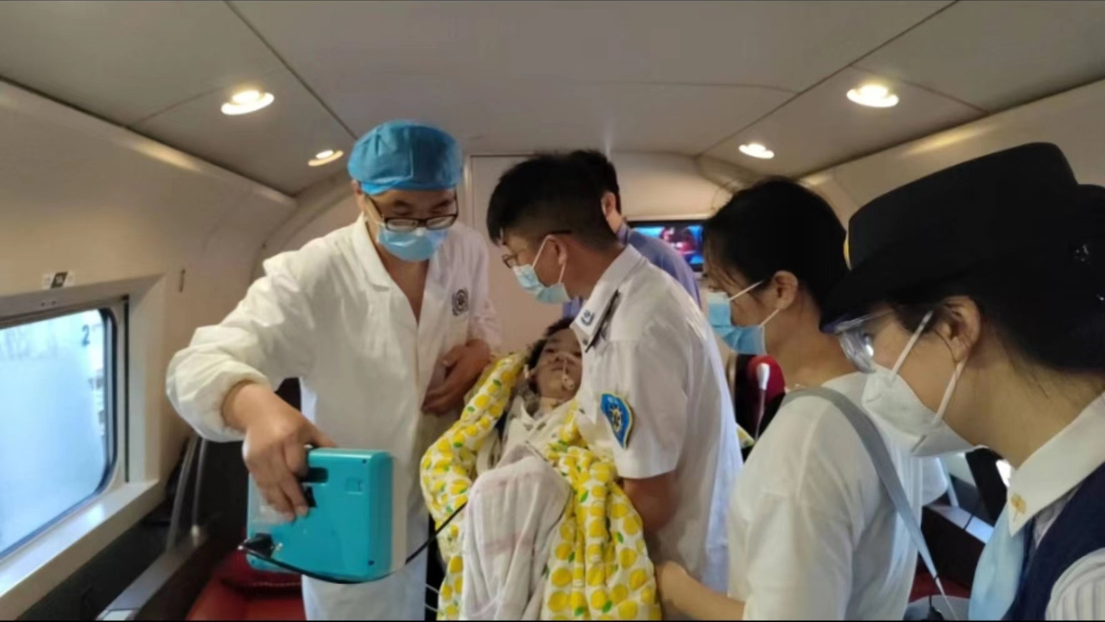 巴彦县专业高铁转运